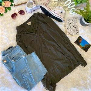 A New Day Women’s Medium Green Long-Sleeved Blouse